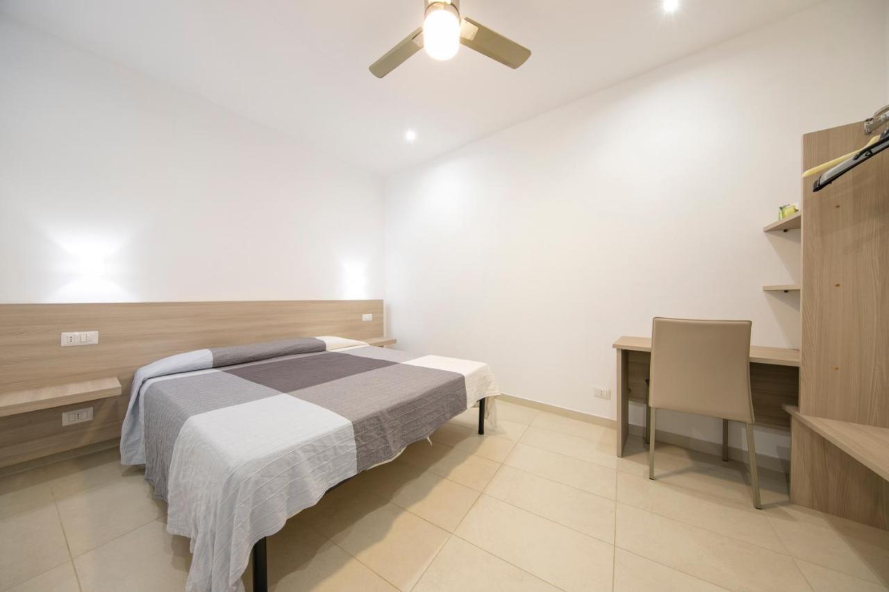 Marenetto Apartments Чефалу Екстериор снимка