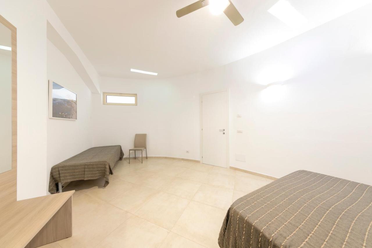 Marenetto Apartments Чефалу Екстериор снимка