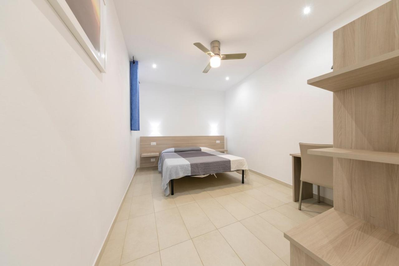 Marenetto Apartments Чефалу Екстериор снимка