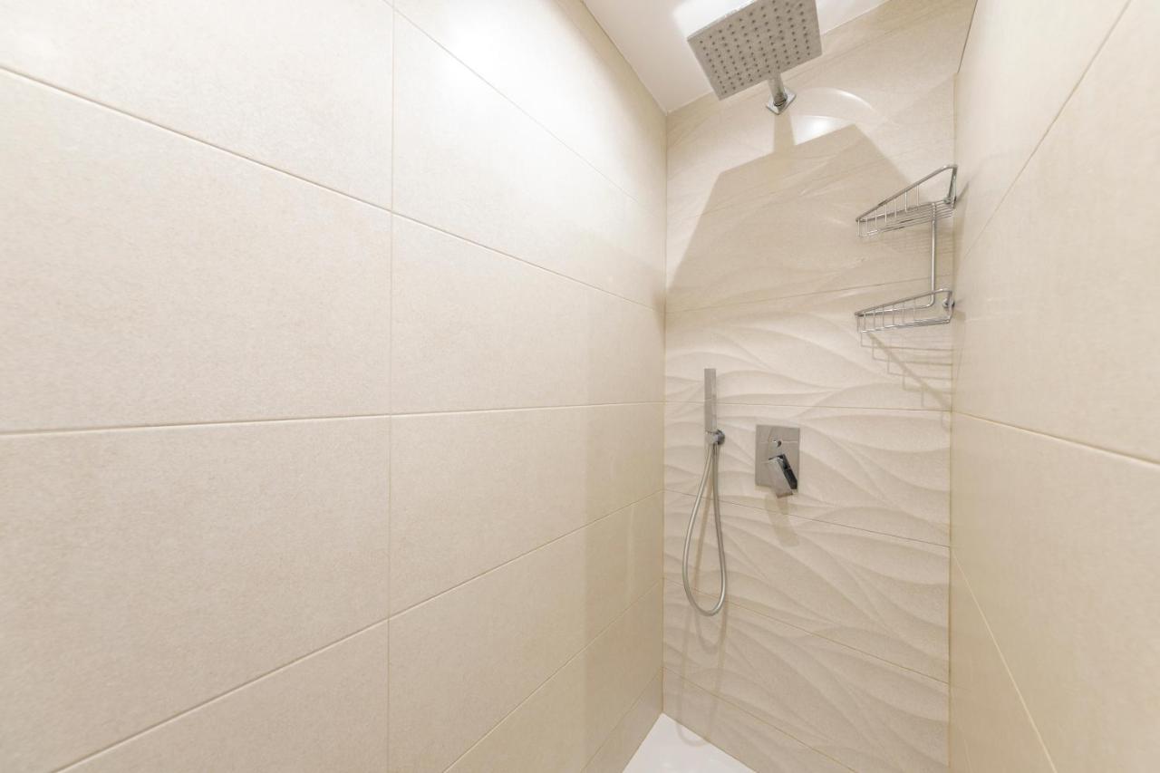 Marenetto Apartments Чефалу Екстериор снимка